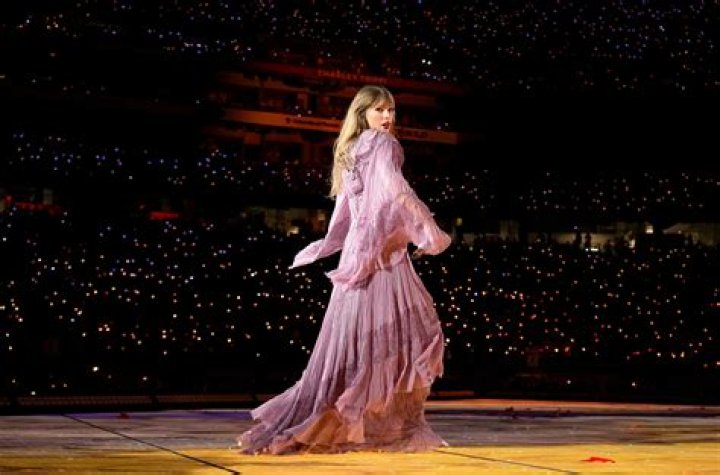 15 Amazing Bodies of Taylor Swift's Opening Acts