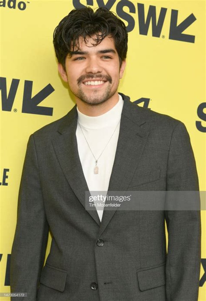 Actor Miguel Angel Garcia Wiki, Age, Girlfriend, Height & Family
