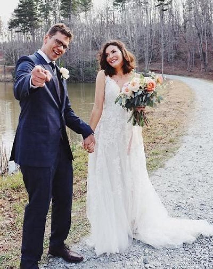 Chelsea Edmundson Wiki, Husband, Age, Height & Family