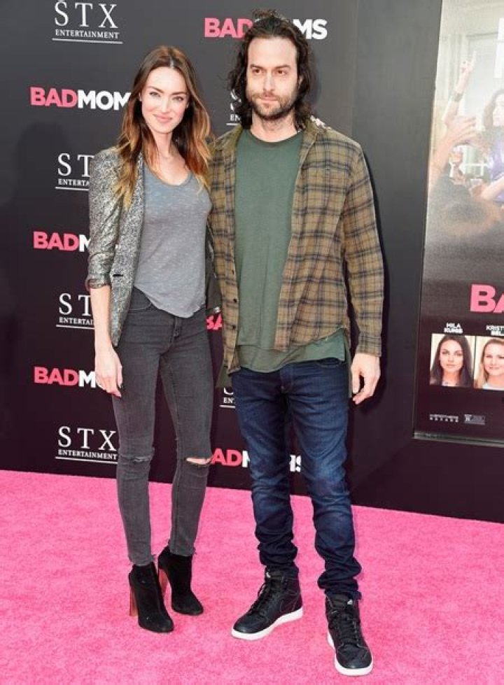 Chris D’Elia Height Weight Shoe Size Measurements Family Ethnicity