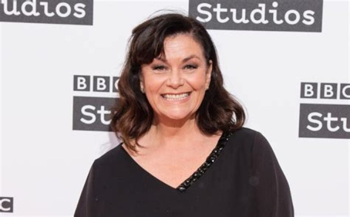 
How Much Money Does Dawn French Make? Latest Income Salary
