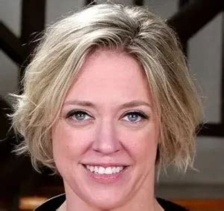 Jennifer Tilly Net Worth, Biography, Age, Husband, Sister & More