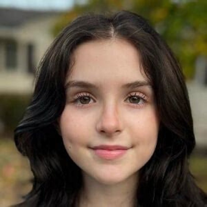 Juliana Davies Wiki, Age, Height, Parents, School & More