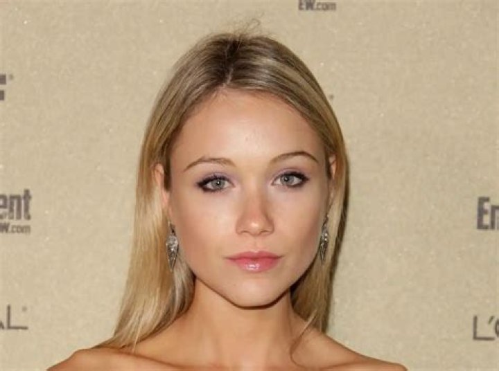 Katrina Bowden – Height, Weight, Bra Size, Measurements & Bio
