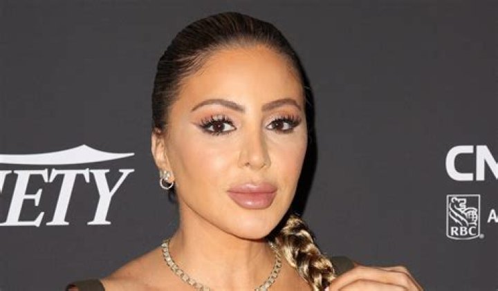 Larsa Pippin in Bathing Suit is "Sunning" — Celebwell