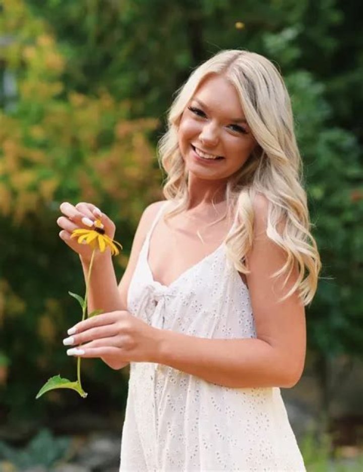 Madison Mogen Wiki, Age, Parents, Boyfriend, Obituary, Height & Biography