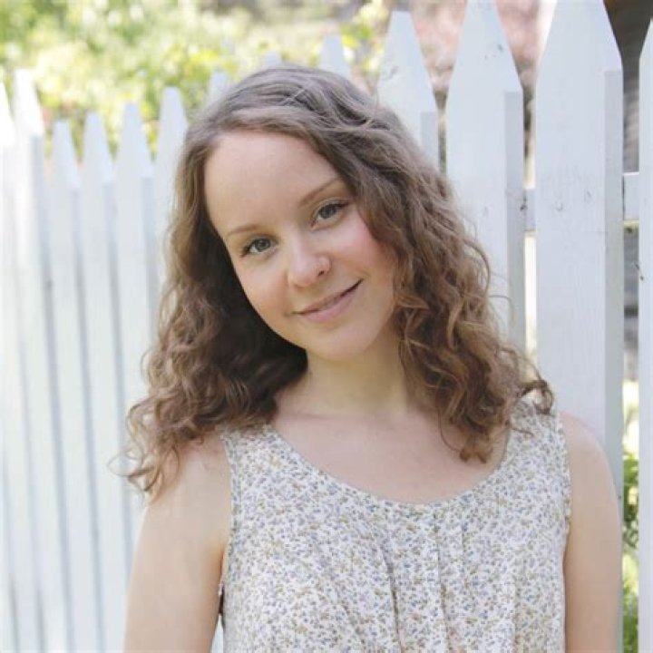 Meghan Livingstone Youtuber overview