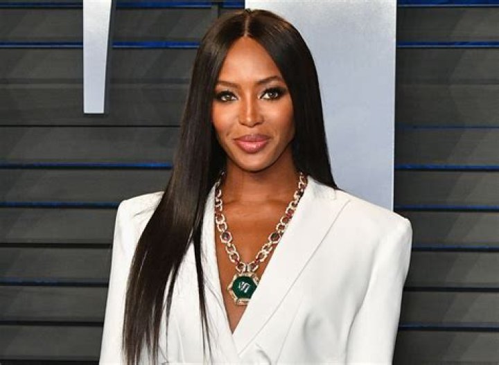 Naomi Campbell in Bathing Suit Says Hi From the Maldives — Celebwell