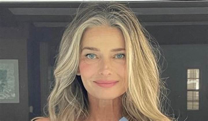 Paulina Porizkova in Bathing Suit Says "Older is Bolder" — Celebwell