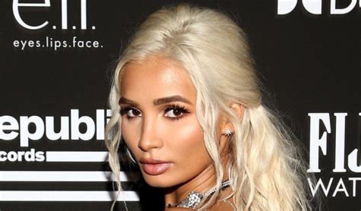 Pia Mia Shares Swimsuit Photo Getting "Vitamin Sea"