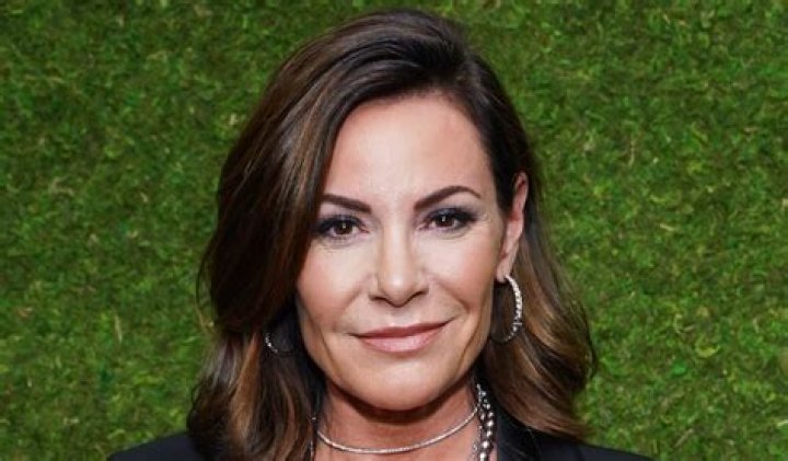 "RHONYC" Star Luann de Lesseps Shows Off in "Viva la Diva" Post — Celebwell