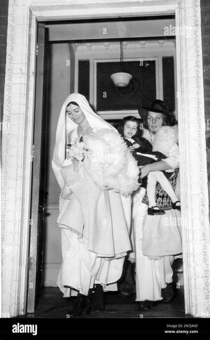 Rock Brynner Wife; Who Is Linda Ridgway?