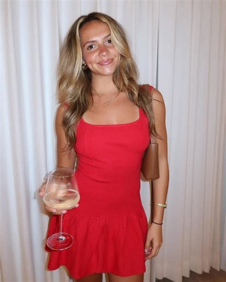 Sadie Crowell Wiki, Age, Boyfriend, Height, Net Worth & Zodiac