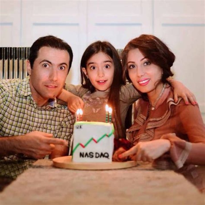 Tara Moayedi Wiki, Age, Height, Parents & Sarah Malik